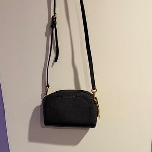 Marc Jacobs Elegant Black Crossbody Bag